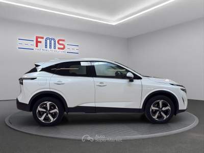 Nissan Qashqai Qashqai 1.3 mhev N-Connecta 2wd 158cv xtronic Bianco usata Torino
