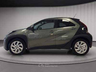 Toyota Aygo X Aygo X 1.0 Trend Air 72cv Verde usata Bra