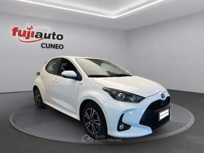Toyota Yaris Yaris 1.5h Active Bianco usata Cuneo