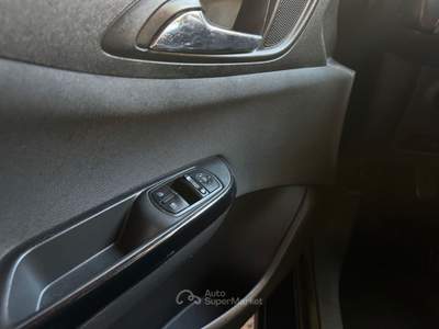 Opel Corsa GPL SERIE FINANZIAMENTI Blu/Azzurro usata Benevento