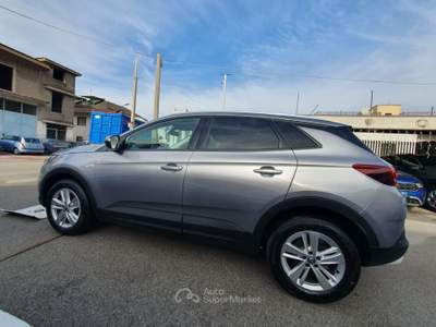 Opel Grandland aut. Grigio usata Sant'Egidio del Monte Albino