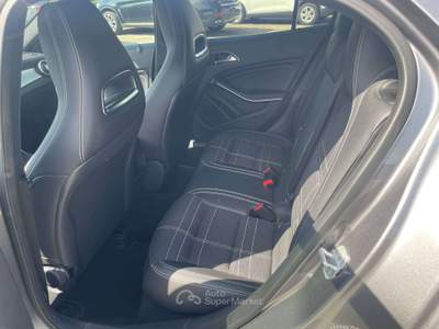 Mercedes-Benz GLA GLA-X156  d (cdi) Sport auto Grigio usata Bastia Umbra
