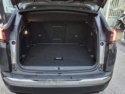 Peugeot 3008 S&S EAT8 Allure Pack Grigio usata Sant'Egidio del Monte Albino