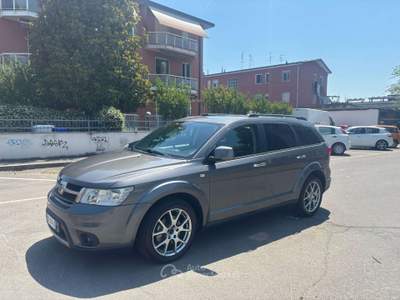Fiat Freemont 2.0 mjt 16v Lounge 4x4 170cv auto E5+ Grigio usata Treviglio