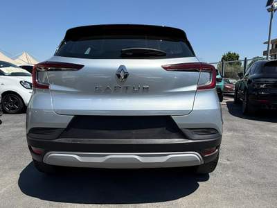 Renault Captur Renault Captur 1.0 tce Equilibre 90cv Argento usata Giugliano in Campania