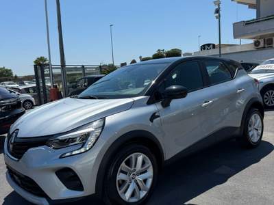 Renault Captur Renault Captur 1.0 tce Equilibre 90cv Argento usata Giugliano in Campania