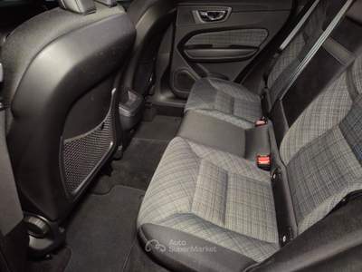 Volvo XC60 2.0 b4 Core auto Nero usata Porto San Giorgio
