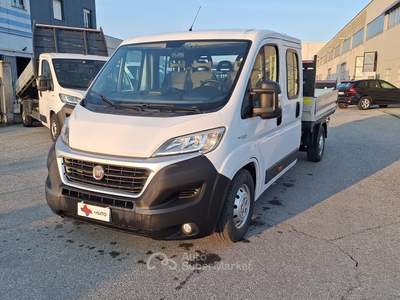 Fiat Ducato 35 2.3 MJT 130CV PLM-DC Cabinato CASSONE FISSO + GRU FASSI Bianco usata Fossano