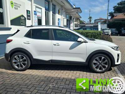 Kia Stonic 1.6 CRDi 115 CV Energy Bianco usata Legnano