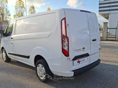 Ford Transit Custom 280 2.0 EcoBlue Hybrid 130 PC Furgone Trend Bianco usata Fossano