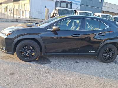 Lexus UX 250h Hybrid Business SOLI KM 43000 !!!! Nero usata Fossano