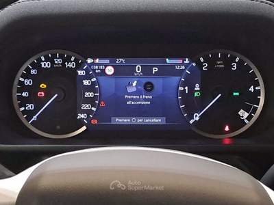 Land Rover Defender (2019) LAND ROVER 110 3.0D I6 250 CV AWD Auto X-Dynamic SE Verde usata San Martino Siccomario
