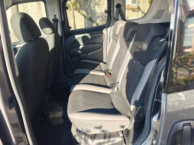 Fiat Doblò Combi 1.6 mjt 105cv Lounge S&S Bianco usata Acireale