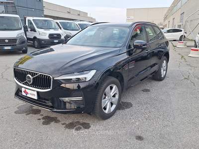 Volvo XC60 XC 60 XC60 B4 (d) AWD automatico Essential Nero usata Fossano
