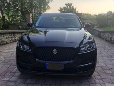 Jaguar F-Pace 2.0 D 180 CV aut. Prestige Nero usata Bologna