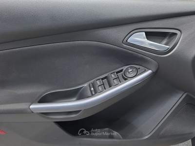 Ford Focus  5p 1.0 ecoboost plus s&s 125cv Bianco usata Firenze