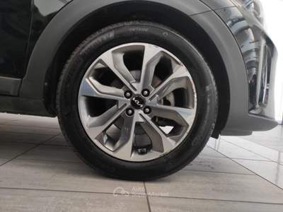Kia Stonic  -  1.0 t-gdi 120 cv mhev dct gt line Nero usata LEGNANO