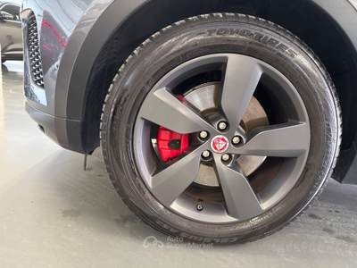 Jaguar E-Pace E-pace 2.0d i4 chequered flag awd 150cv auto Grigio usata San Zeno Naviglio