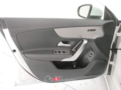 Mercedes-Benz CLA Cla shooting brake 180 d progressive advanced auto Bianco usata Livorno