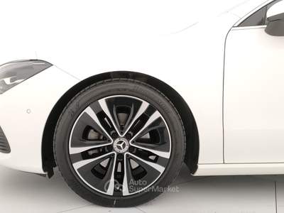 Mercedes-Benz CLA Cla shooting brake 180 d progressive advanced auto Bianco usata Livorno