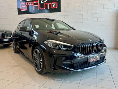 BMW Serie 1 116d d 5p. Msport *NEOPATENTATI*TAGLIANDI BMW* Nero usata Cassina de' Pecchi