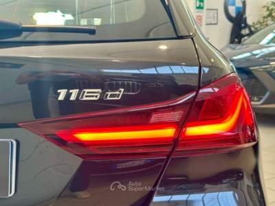 BMW Serie 1 116d d 5p. Msport *NEOPATENTATI*TAGLIANDI BMW* Nero usata Cassina de' Pecchi