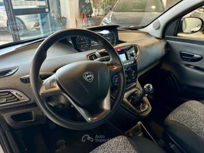 Lancia Ypsilon 1.2 69CV S&S Elefantino Blu *NEOPAT*BLUETOOTH* Blu/Azzurro usata Cassina de' Pecchi