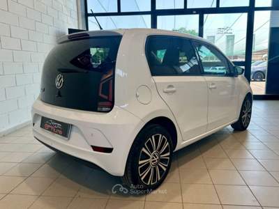 Volkswagen up! 1.0 5p. color up! BMT *NEOPATENTATI*RETROCAMERA* Bianco usata Cassina de' Pecchi