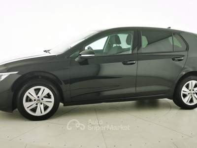 Volkswagen Golf 1.0 eTSI EVO DSG Life Nero usata Crema