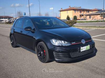 Volkswagen Golf 2.0 TDI 5p. BlueMotion Technology Nero usata Casteggio