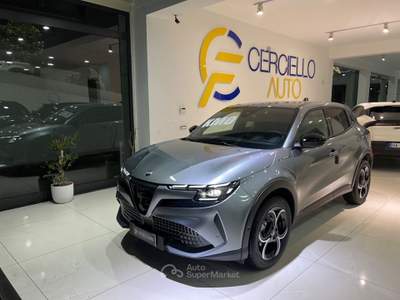 Alfa Romeo Junior 1.2 145 CV Hybrid eDCT6 Speciale da€319,00 mensili Grigio usata Somma Vesuviana