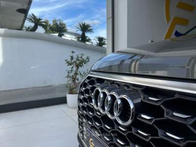 Audi Q3 SPB 35 TDI S tronic S line edition tua da €399,00  Grigio usata Somma Vesuviana