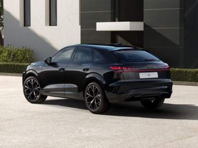 Audi Q3 SPB TDI 110 kW S tronic S Line edition tetto Aprib Nero usata Somma Vesuviana