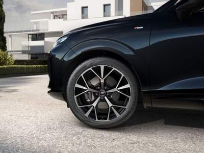 Audi Q3 SPB TFSI 150 kW S tronic quattro S Line edition  Nero usata Somma Vesuviana