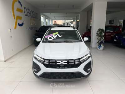 Dacia Sandero Stepway 1.0 TCe ECO-G Expression da €189,00  Bianco usata Somma Vesuviana