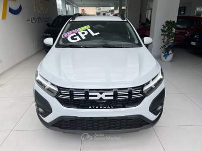 Dacia Sandero Stepway 1.0 TCe ECO-G Expression da €189,00  Bianco usata Somma Vesuviana