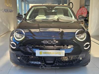 Fiat 600 Hybrid 100 CV DCT MHEV La Prima DA €229,00 MENSILI Nero usata Somma Vesuviana