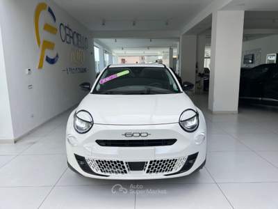 Fiat 600 Hybrid 110 CV DCT MHEV DA €229,00 MENSILI  Bianco usata Somma Vesuviana
