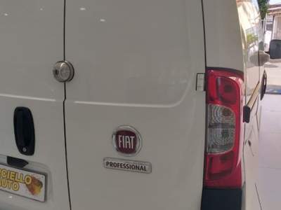 Fiat Fiorino 1.3 MJT 80CV Cargo Adventure  da €99  Bianco usata Somma Vesuviana