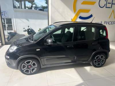 Fiat Panda 1.0 FireFly S&S Hybrid City Life da €129,00 mensil Nero usata Somma Vesuviana