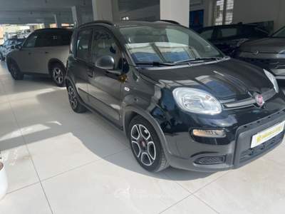 Fiat Panda 1.0 FireFly S&S Hybrid City Life da €129,00 mensil Nero usata Somma Vesuviana