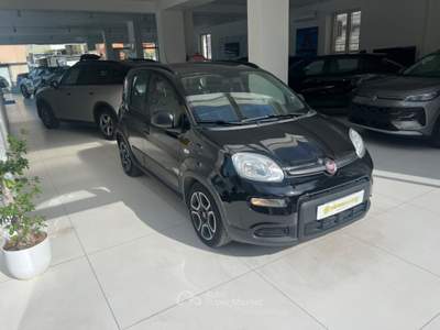 Fiat Panda 1.0 FireFly S&S Hybrid City Life da €129,00 mensil Nero usata Somma Vesuviana
