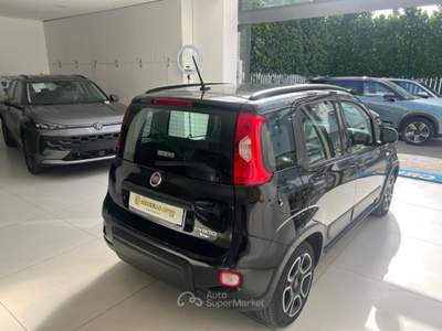 Fiat Panda 1.0 FireFly S&S Hybrid City Life da €129,00 mensil Nero usata Somma Vesuviana
