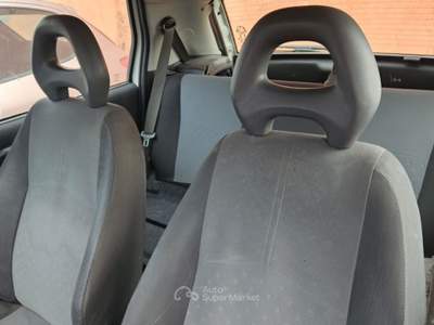 Fiat Punto 1.2 5 porte Active Natural Power Bianco usata Somma Vesuviana
