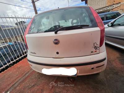 Fiat Punto 1.2 5 porte Active Natural Power Bianco usata Somma Vesuviana