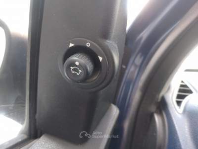 Ford Fiesta 1.4 TDCi 5p. Titanium Blu/Azzurro usata Somma Vesuviana