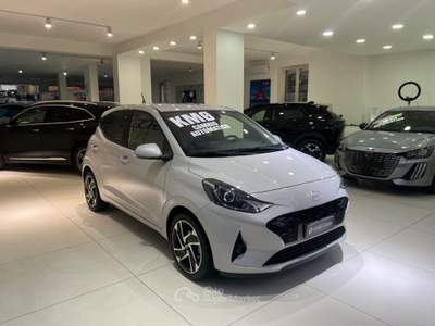 Hyundai i10 1.0 MPI AT Connectline da €189,00 mensili  Grigio usata Somma Vesuviana