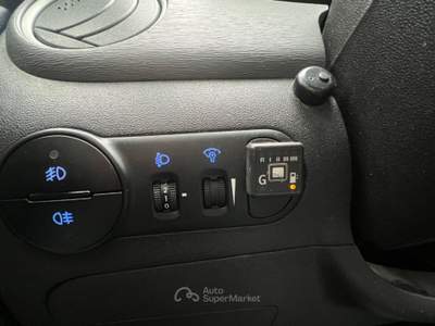 Hyundai i10 1.1 12V BlueDrive GPL Sound Edition Bianco usata Somma Vesuviana