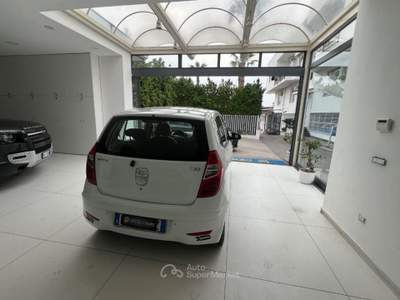 Hyundai i10 1.1 12V BlueDrive GPL Sound Edition Bianco usata Somma Vesuviana