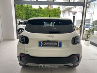 Jeep Avenger 1.2 Turbo 100 CV MHEV Summit da €269,00 Bianco usata Somma Vesuviana